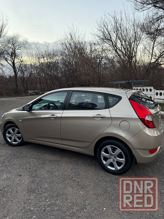 Продам Hyundai Solaris 2014 года, 1.4 с оригинальным пробегом 99 000 км! Алчевск - изображение 2