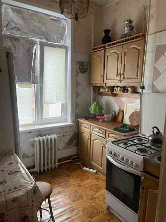 Продам в центре 3 комнатную Донецк