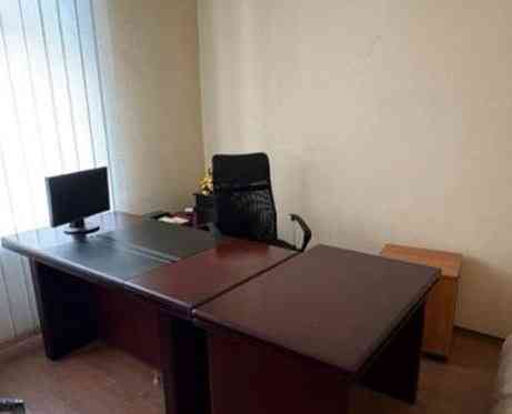 Продается офис 79,7 кв. м. а самом Центре г. Донецка ул. Артема Донецк