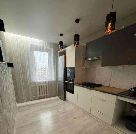 Киевский район, Шахтерская площадь Донецк