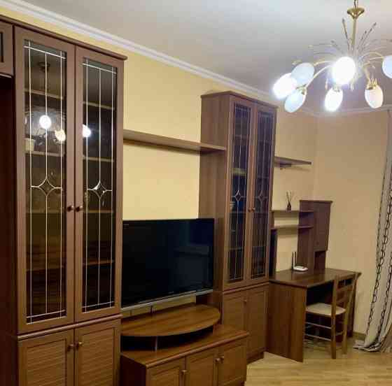 в Киевском районе, жд, сдаётся замечательная квартира с отличным ремонтом Донецк