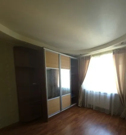 Продам 3х комн кв на Текстильщике по ул. Петровского Донецк