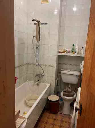 Продам в центре 3 к под ремонт Донецк