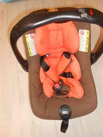 Продам автолюльку Jane Донецк