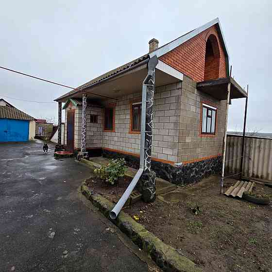 Продажа дома в Волновахском районе, Бугас. Дом в отличном состоянии, есть всё для проживания. Волноваха