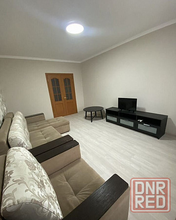 Сдаётся трёхкомнатная квартира в Пролетарском районе Донецк - изображение 1