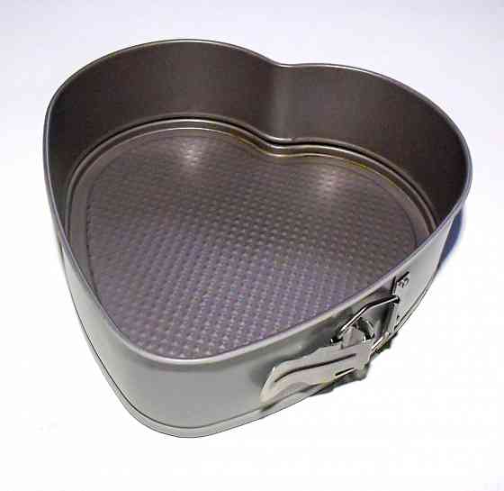 Форма для выпечки Сердце Донецк