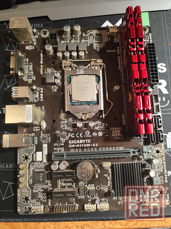 Комплект на 1151v1 i3-7100 ddr4 8 gb 2400 MHz Донецк - изображение 1