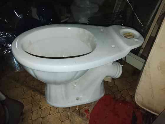 Унитаз в отличном состоянии Донецк