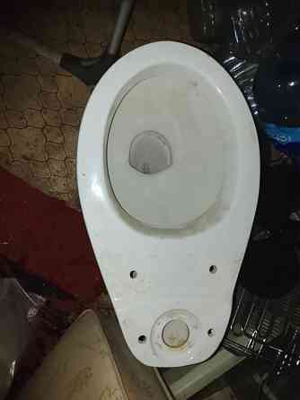 Унитаз в отличном состоянии Донецк
