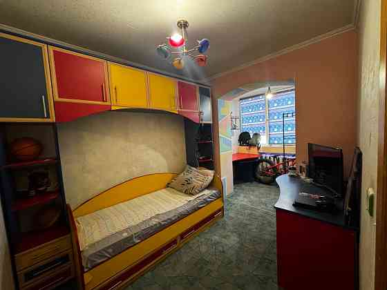 Продажа 3х Ком. кв.,ул.Петровского-рядом рынок Текстильщик с мебелью и техникой.Документы готовы Донецк