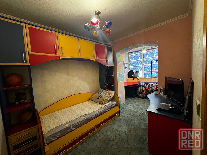 Продажа 3х Ком. кв.,ул.Петровского-рядом рынок Текстильщик с мебелью и техникой.Документы готовы Донецк - изображение 4