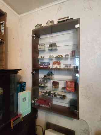 Витрина для коллекции Донецк