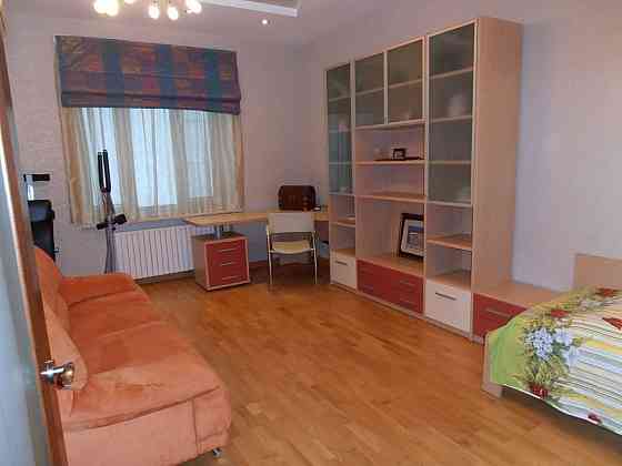 Сдается 3-комнатная квартира в Кировском районе , ориентир Текстильщик Донецк