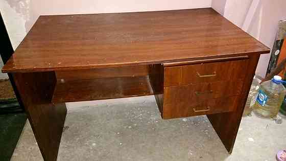 стол письменный полированный Донецк