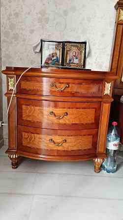 Продаю спальный гарнитур (лакированный шпон) в хорошем состоянии . Донецк