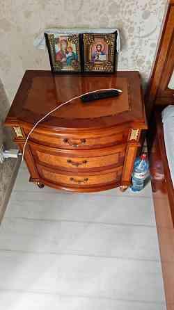 Продаю спальный гарнитур (лакированный шпон) в хорошем состоянии . Донецк