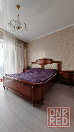 Продаю спальный гарнитур (лакированный шпон) в хорошем состоянии . Донецк - изображение 4