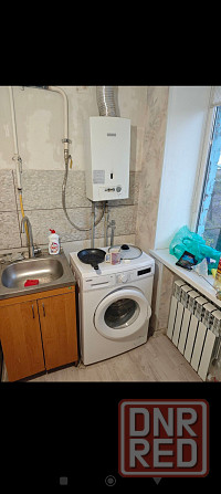 сдам 2 к.кв. ленинский р. мариупольск. р.конти мужские костюмы 25000 р. Донецк - изображение 2