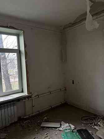 Продам 2км.кв.Сталинка Левый Берег Площадь Мариуполь