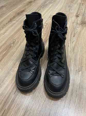 Зимние сапоги, натуральная кожа, 40р Донецк