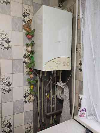 Даки, Черемушки, 2-х комнатная квартира на третьем этаже Макеевка