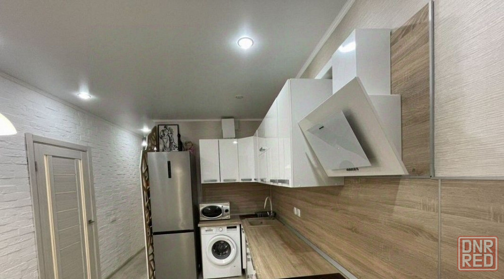 Сдаю 1-комнатную квартиру 39.0 м² этаж 5, город Ворошиловский район проспект Театральный Донецк - изображение 2