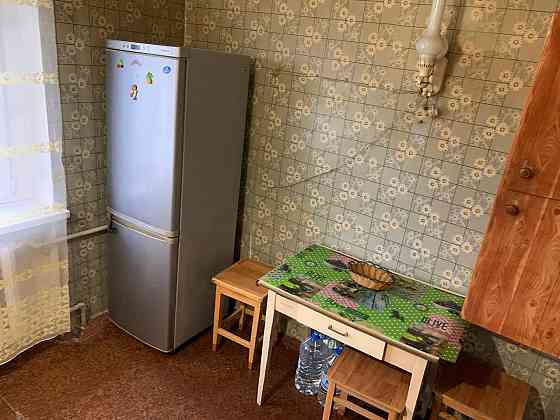 Продам 2ком центр Бирюзовой с большой кухней, гардеробная,мебель Донецк