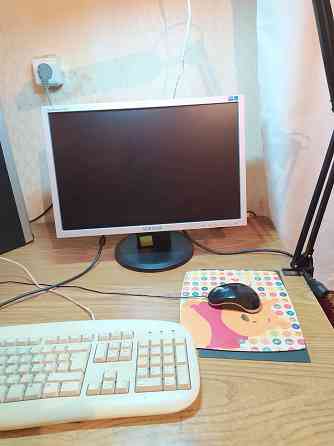 Монитор фирмы SAMSUNG Макеевка