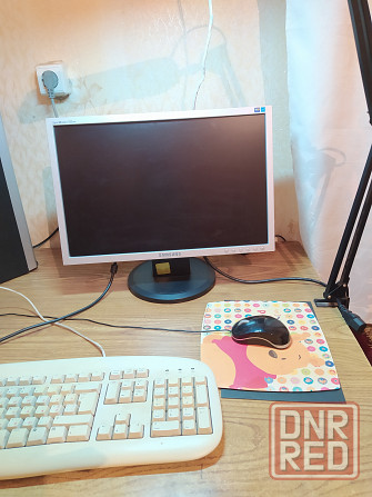 Монитор фирмы SAMSUNG Макеевка - изображение 1