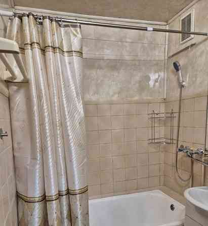 Сдается двухкомнатная квартира в Буденовском районе напротив Майского рынка Донецк