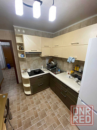 Сдаётся 1 комнатная квартира в Пролетарском р-не, ул. Раздольная Донецк - изображение 1