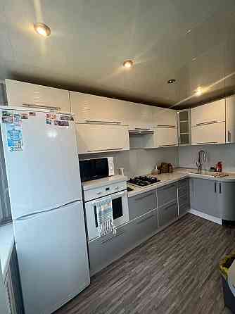 Сдам 3 комнатную квартиру Пролетарский район ас Щетинина Донецк