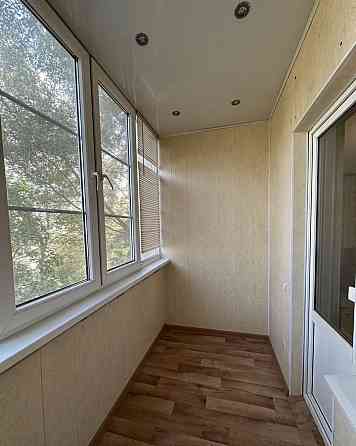 Сдаю двухкомнатную квартиру 68.0 м² этаж 2 город Донецк, Петровский район, площадь Победы Донецк