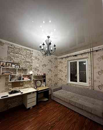 Сдаю двухкомнатную квартиру 68.0 м² этаж 2 город Донецк, Петровский район, площадь Победы Донецк