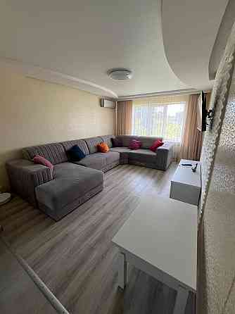 Сдается 2-комнатная квартира Район: Ленинский Ориентир: Цирк Донецк