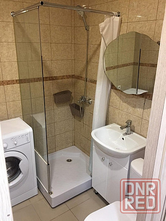 Сдаётся ухоженная студия. Ворошиловский район Донецк - изображение 7