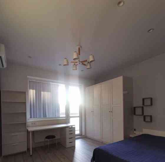 Сдаю трехкомнатную квартиру в Куйбышевском районе на дк Куйбышева Донецк