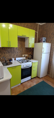 Посуточно 1 комнатная квартира Донецк