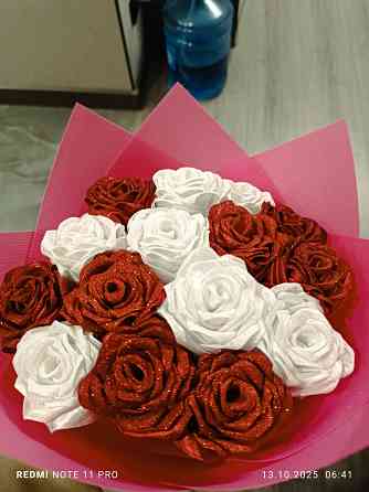 Букеты из атласных роз Макеевка