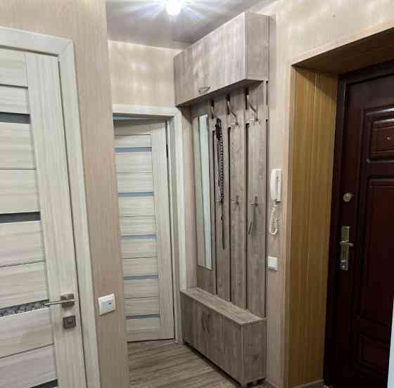 Сдаю крупногабаритную двухкомнатную квартиру в центре Донецка с новым ремонтом Донецк