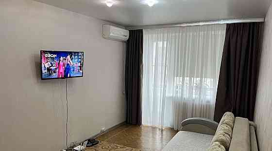 Сдаю крупногабаритную двухкомнатную квартиру в центре Донецка с новым ремонтом Донецк