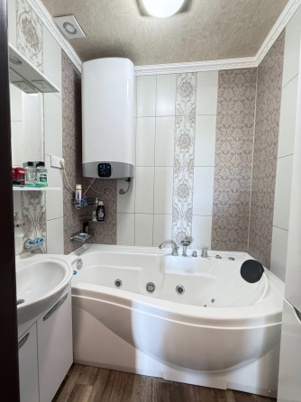 Продам 3-х комнатную квартиру, Гвардейка пос. Восточный Макеевка