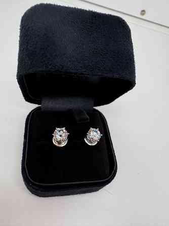 Серьги с CVD бриллиантами из 750 пробы Донецк