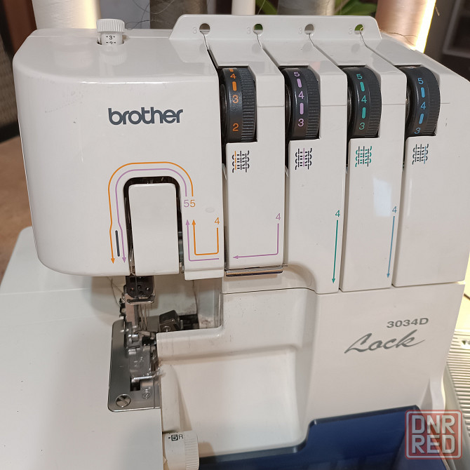 Оверлок brother (Тайвань) Донецк - изображение 1