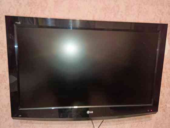 Продаю телевизор LG 37LF6. Макеевка