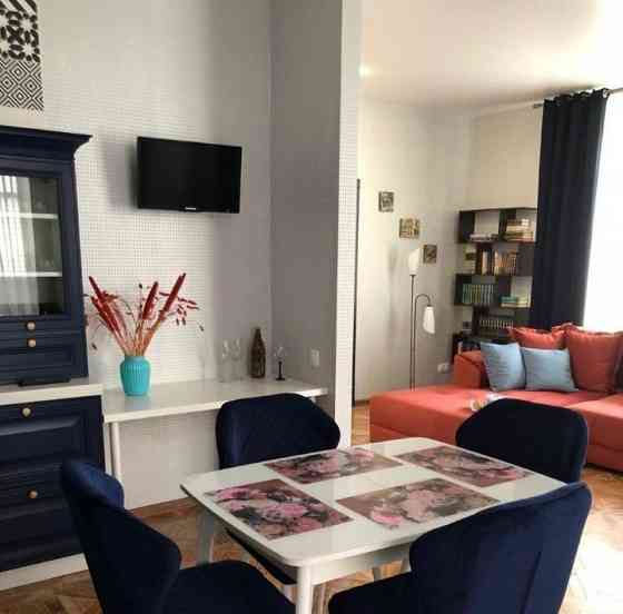 Донецк Сдается 2-комнатная квартира на длительный срок в Кировском районе по ул. Кирова. Донецк