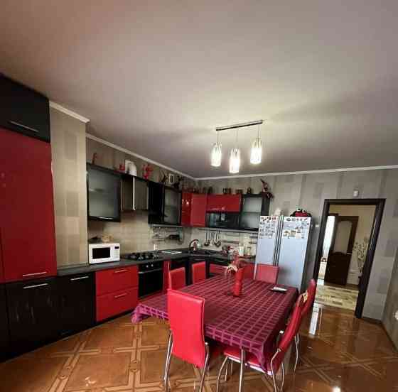 Донецк Сдам 3-комнатную квартиру с хорошим ремонтом в Калининский районе. Ориентир Грузия. Донецк