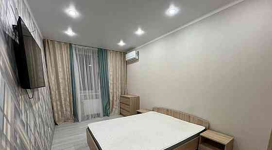 Сдаю двухкомнатную квартиру в районе площади Ленина!Самый центр Донецка. Донецк