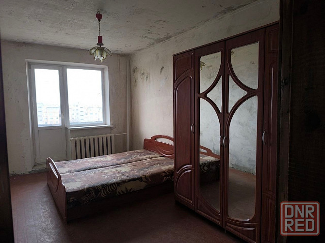 Срочно 3к кв м-н Зеленый Макеевка - изображение 5